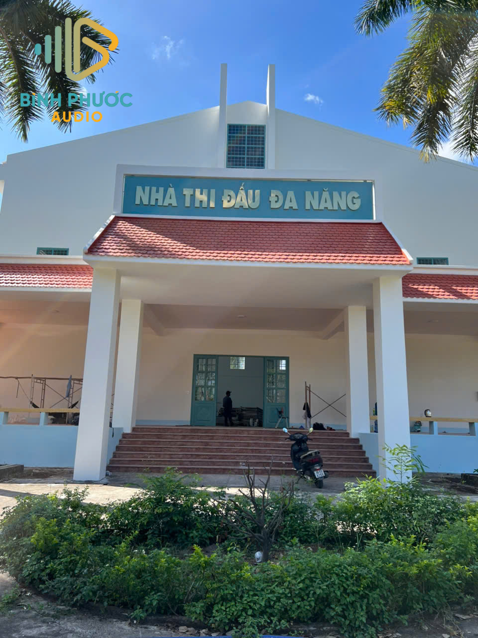 HOÀN THÀNH THI CÔNG HỆ THỐNG ÂM THANH – CAMERA – WIFI NHÀ THI ĐẤU ĐA NĂNG | Đại học Công nghệ Kỹ thuật TP.HCM (CƠ SỞ BÌNH PHƯỚC)